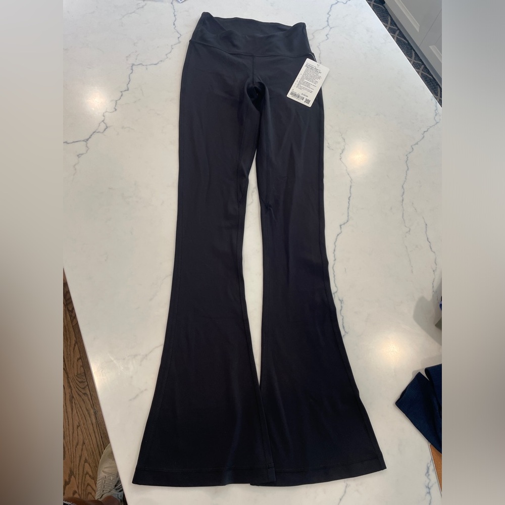 lululemon Align Asymmetrical-Waist Mini-Flare Pant 32" Black size 4 NWT